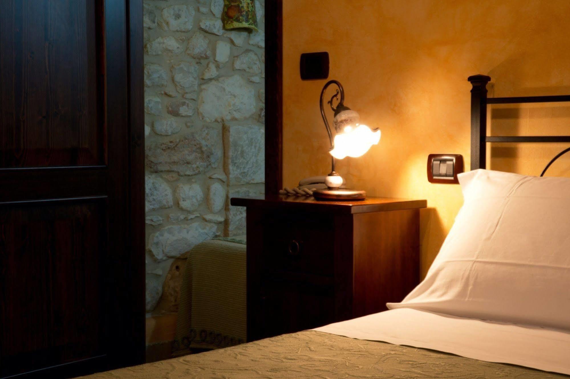 Manoppello Agriturismo Il Casolare Di Nonno Mario מראה חיצוני תמונה